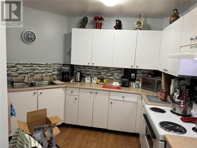 2nd view kitchen | Image 9