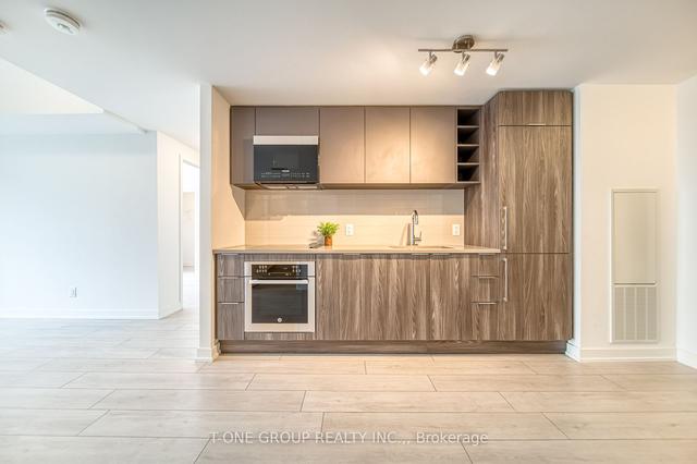 722 - 2033 Kennedy Rd, Condo with 3 bedrooms, 2 bathrooms and 1 parking in Toronto ON | Image 23