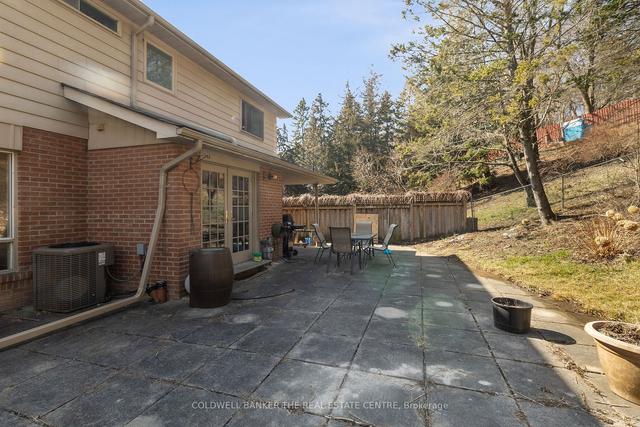 102 Catalina Dr, House detached with 4 bedrooms, 3 bathrooms and 2 parking in Toronto ON | Image 21