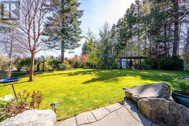 1531 Highridge Dr, House detached with 3 bedrooms, 3 bathrooms and 2 parking in Comox BC | Image 36