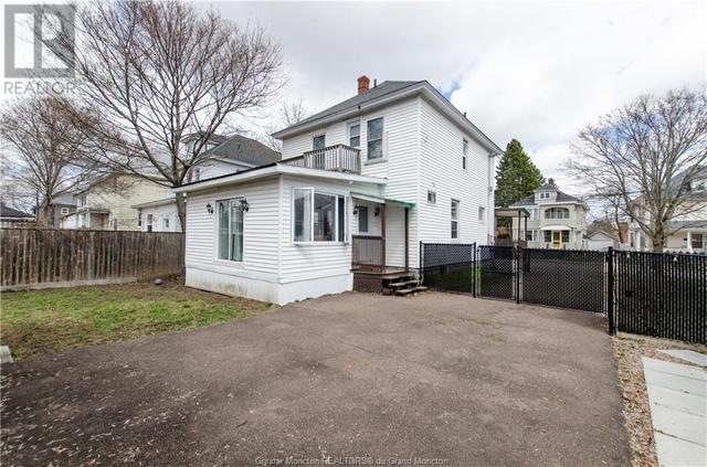 34 Enterprise St Unit#A & B, House other with 4 bedrooms, 2 bathrooms and null parking in Moncton NB | Image 4