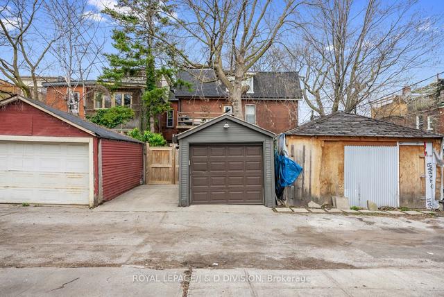 7 Earnbridge St, House semidetached with 3 bedrooms, 3 bathrooms and 2 parking in Toronto ON | Image 33
