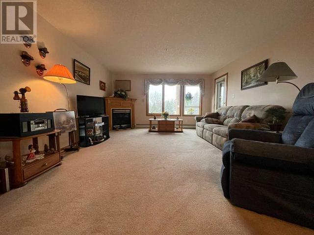 107, - 100 2 Avenue S, Condo with 2 bedrooms, 2 bathrooms and 1 parking in Lethbridge AB | Image 8
