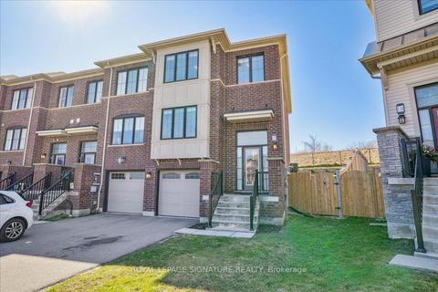 122 Crafter Cres, House attached with 3 bedrooms, 3 bathrooms and 2 parking in Hamilton ON | Card Image