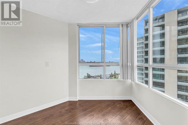 1008 - 75 Riverside Drive East, Condo with 2 bedrooms, 2 bathrooms and null parking in Windsor ON | Image 18