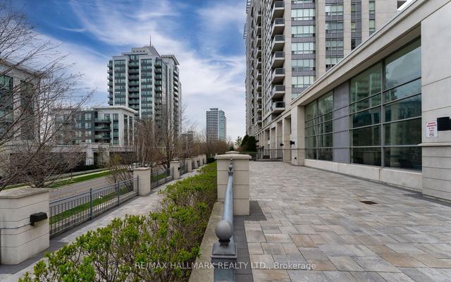 215 - 50 Disera Dr, Condo with 1 bedrooms, 1 bathrooms and 1 parking in Vaughan ON | Image 29