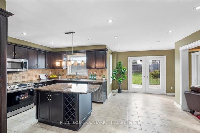 5972 Aquarius Crt, House detached with 4 bedrooms, 4 bathrooms and 6 parking in Mississauga ON | Image 10