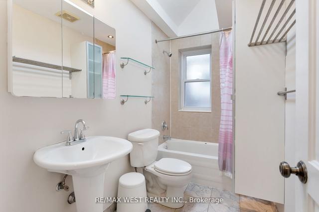 96 Roncesvalles Ave, House semidetached with 3 bedrooms, 3 bathrooms and 0 parking in Toronto ON | Image 21