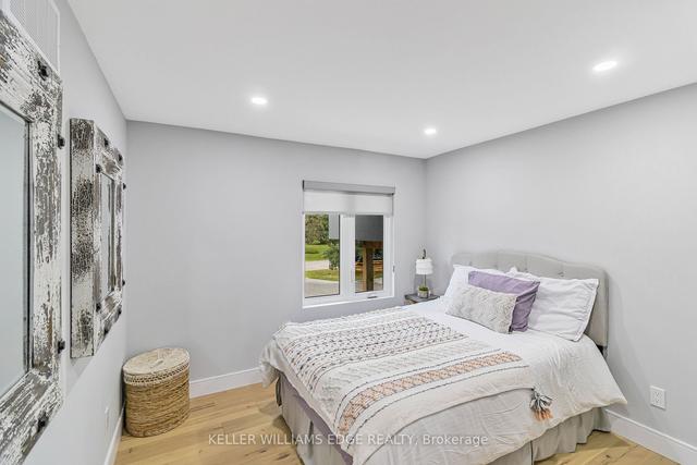 16 Mercury Rd, House detached with 4 bedrooms, 4 bathrooms and 20 parking in Hamilton ON | Image 7