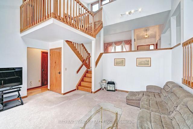 38 Burton Rd, House detached with 5 bedrooms, 4 bathrooms and 8 parking in Guelph ON | Image 22