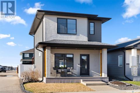 5450 Mcclelland Drive, House detached with 2 bedrooms, 3 bathrooms and null parking in Regina SK | Card Image