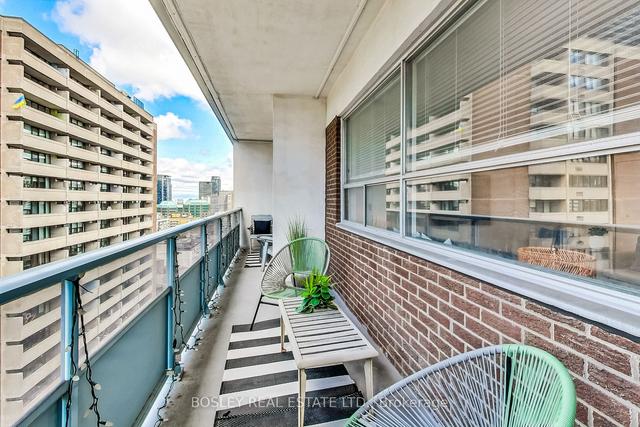 2303 - 30 Gloucester St, Condo with 1 bedrooms, 1 bathrooms and 1 parking in Toronto ON | Image 5