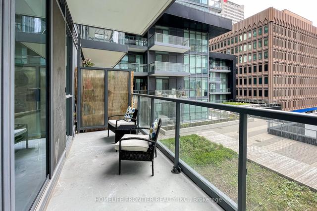 412 - 30 Roehampton Ave, Condo with 1 bedrooms, 1 bathrooms and 0 parking in Toronto ON | Image 13