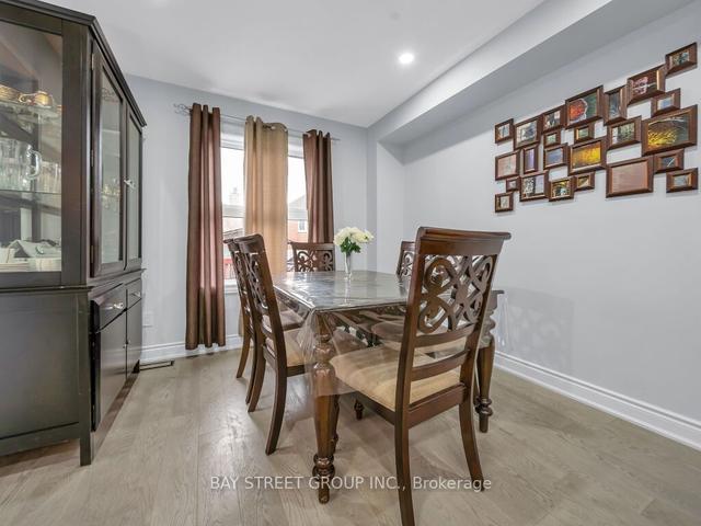 56 Hood Cres, House detached with 3 bedrooms, 4 bathrooms and 3 parking in Brampton ON | Image 7