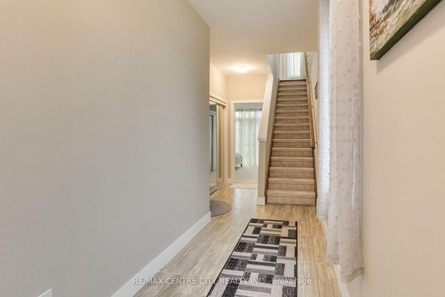 1 - 2070 Meadowgate Blvd, Townhouse with 3 bedrooms, 4 bathrooms and 2 parking in London ON | Image 36