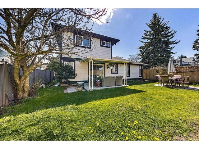 15153 96a Avenue, House detached with 4 bedrooms, 3 bathrooms and 4 parking in Surrey BC | Image 26