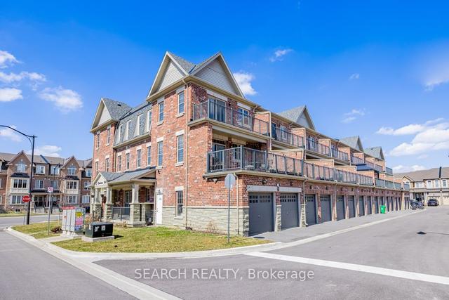 5 Remembrance Rd S, House attached with 5 bedrooms, 5 bathrooms and 4 parking in Brampton ON | Image 34