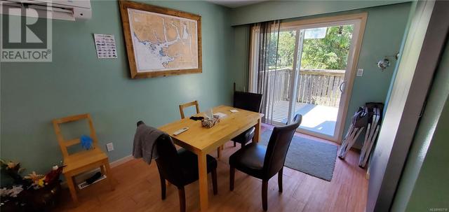 Dining room  - Wide Angle | Image 5