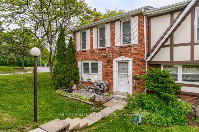 3 - 2226 Upper Middle Rd, Townhouse with 3 bedrooms, 4 bathrooms and 2 parking in Burlington ON | Image 12