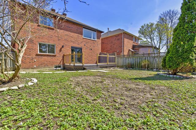 4488 Gullfoot Circ, House detached with 3 bedrooms, 4 bathrooms and 6 parking in Mississauga ON | Image 24