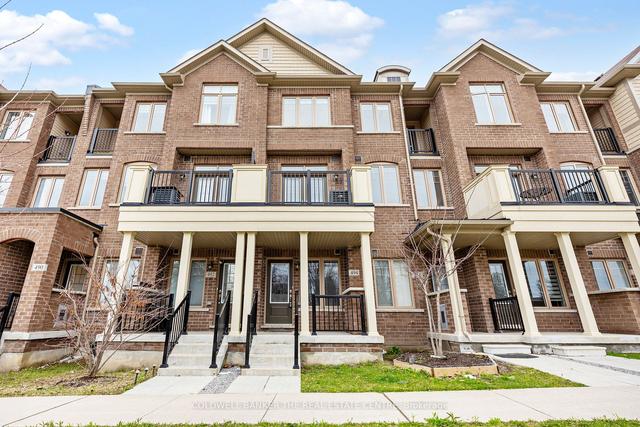 494 Arthur Bonner Ave, Townhouse with 3 bedrooms, 3 bathrooms and 2 parking in Markham ON | Image 1