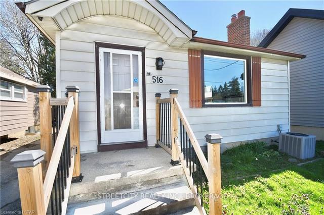 516 Highbury Ave N, House detached with 3 bedrooms, 0 bathrooms and 3 parking in London ON | Image 1