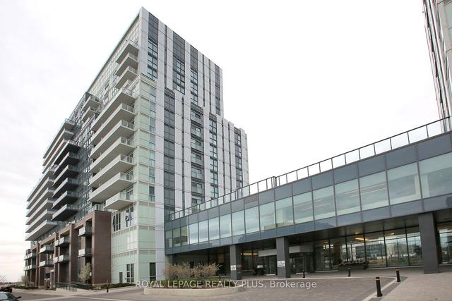 203 - 10 Honeycrisp Cres, Condo with 2 bedrooms, 2 bathrooms and 1 parking in Vaughan ON | Image 12