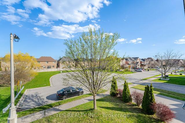 20 Janetville St, House detached with 4 bedrooms, 5 bathrooms and 9 parking in Brampton ON | Image 26