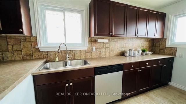 1245 Trafalgar St, House detached with 2 bedrooms, 2 bathrooms and 3 parking in London ON | Image 23