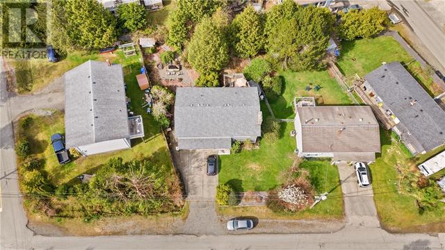 219 Marine Dr, House detached with 5 bedrooms, 3 bathrooms and 4 parking in Ucluelet BC | Image 42