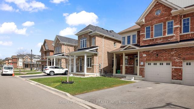 9 Taurus Rd, House semidetached with 3 bedrooms, 3 bathrooms and 2 parking in Brampton ON | Image 12