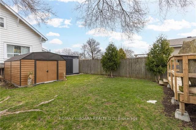 113 Chetwood St, House detached with 2 bedrooms, 1 bathrooms and 2 parking in St. Catharines ON | Image 25