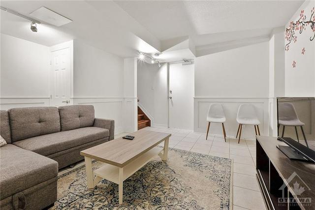 1d - 150 York Street, House attached with 1 bedrooms, 1 bathrooms and null parking in Ottawa ON | Image 17