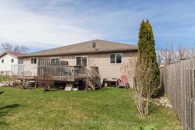 209 Bricker St S, House semidetached with 3 bedrooms, 1 bathrooms and 3 parking in Saugeen Shores ON | Image 33