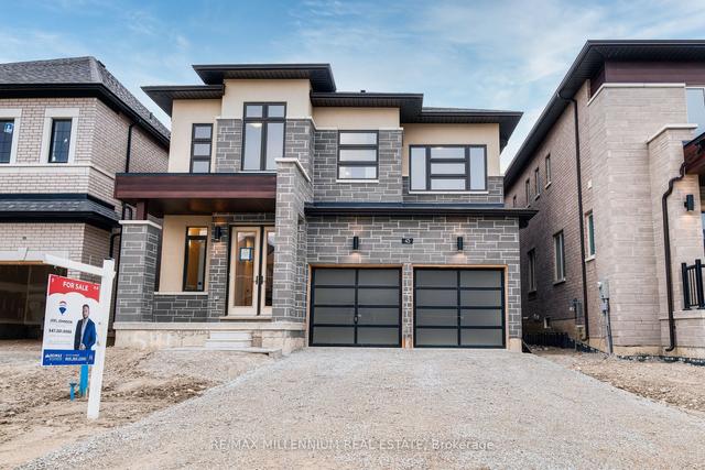 45 Michener Dr, House detached with 4 bedrooms, 4 bathrooms and 6 parking in Brampton ON | Image 1