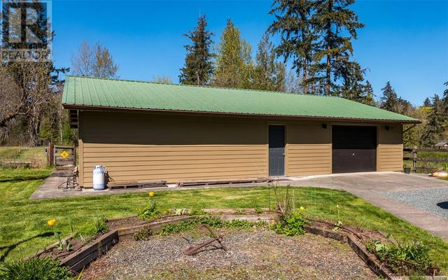 3935 Cowichan Lake Rd, House detached with 3 bedrooms, 2 bathrooms and 6 parking in North Cowichan BC | Image 33