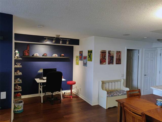 1214 - 8 Mondeo Dr, Condo with 1 bedrooms, 1 bathrooms and 1 parking in Toronto ON | Image 20