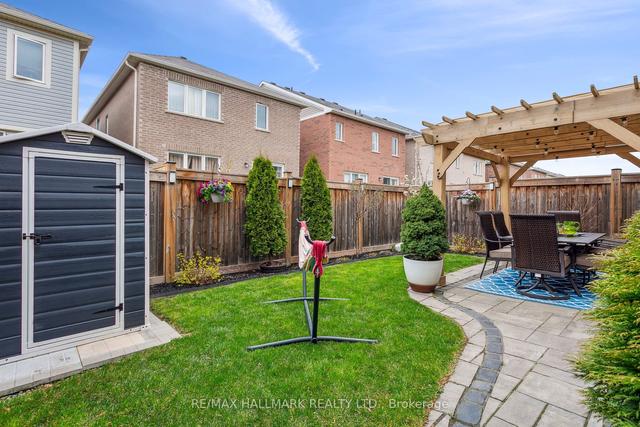 331 English Mill Crt, House detached with 3 bedrooms, 3 bathrooms and 3 parking in Milton ON | Image 31