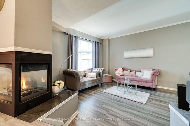 13 - 199 Saginaw Pkwy, Townhouse with 2 bedrooms, 4 bathrooms and 3 parking in Cambridge ON | Image 2