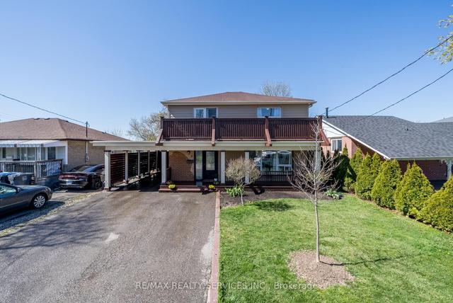 8 Garfield Cres, House detached with 4 bedrooms, 2 bathrooms and 4 parking in Brampton ON | Image 33