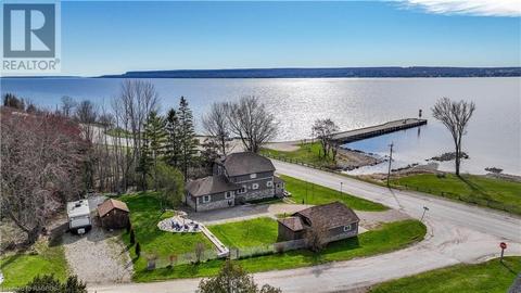 204 Bruce Rd 9, Colpoy'S Bay, ON, N0H2T0 | Card Image