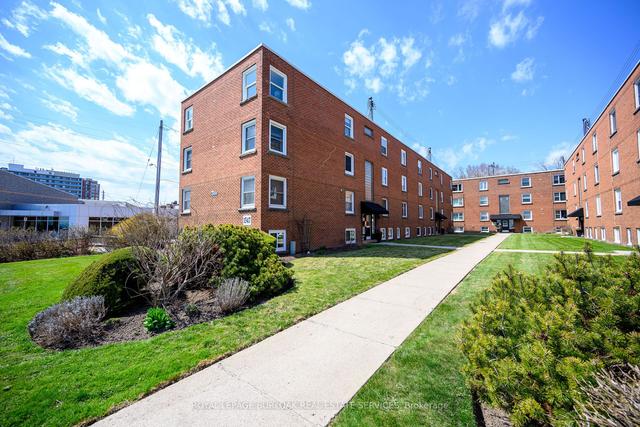 25 - 1347 Lakeshore Rd, Condo with 2 bedrooms, 1 bathrooms and 1 parking in Burlington ON | Image 12