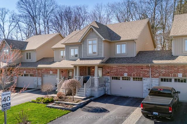 972 Cook Dr, House semidetached with 3 bedrooms, 3 bathrooms and 3 parking in Midland ON | Image 1