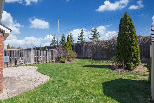 27 Tracey Crt, House detached with 3 bedrooms, 3 bathrooms and 5 parking in Whitby ON | Image 30
