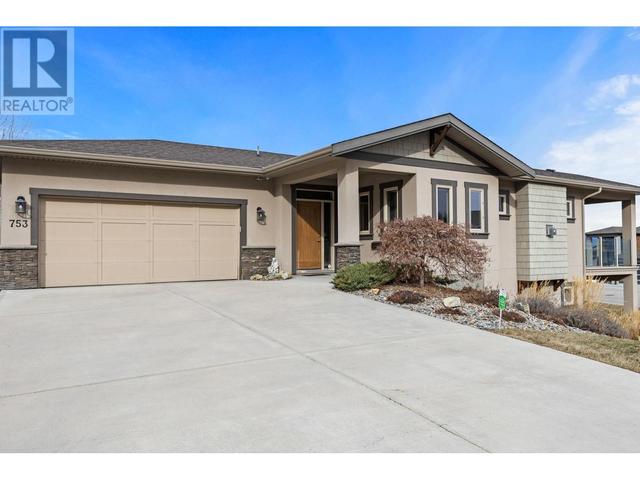 753 Kuipers Crescent, House detached with 3 bedrooms, 2 bathrooms and 2 parking in Kelowna BC | Image 1