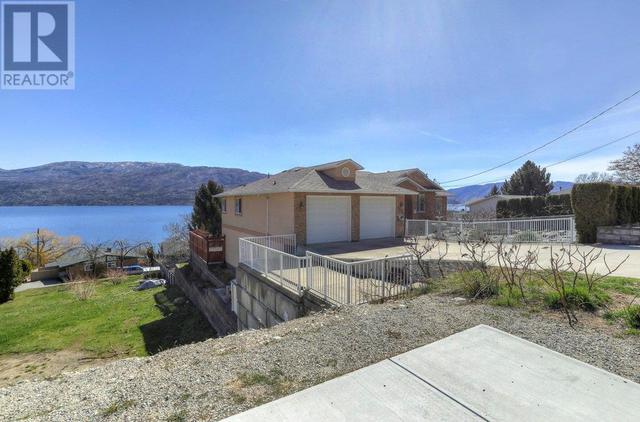 5331 Buchanan Road, House detached with 4 bedrooms, 3 bathrooms and 4 parking in Peachland BC | Image 10