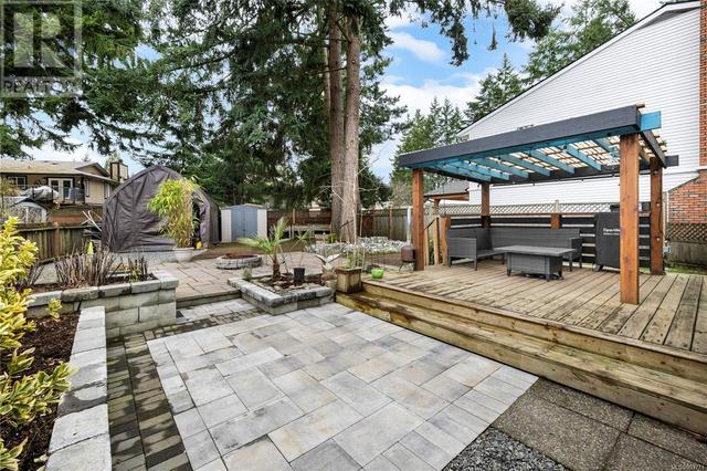 2739 Camcrest Dr, House detached with 3 bedrooms, 1 bathrooms and 6 parking in Nanaimo BC | Image 28