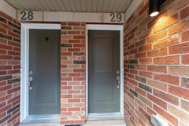 29 - 19 Hays Blvd, Townhouse with 2 bedrooms, 2 bathrooms and 2 parking in Oakville ON | Image 4