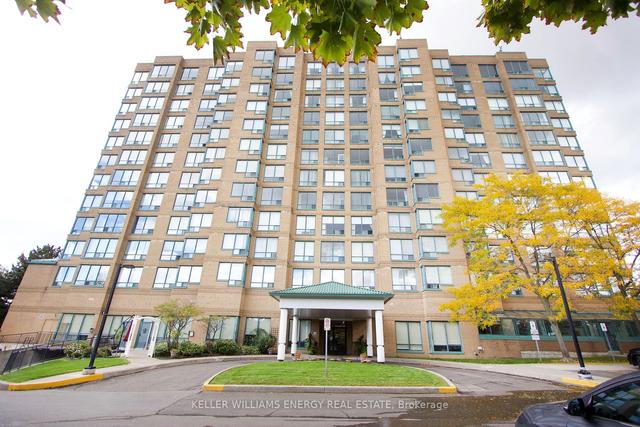 1104 - 711 Rossland Rd E, Condo with 2 bedrooms, 2 bathrooms and 1 parking in Whitby ON | Image 1