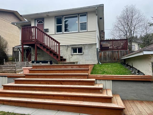 632 10th Avenue, House detached with 3 bedrooms, 2 bathrooms and 6 parking in Castlegar BC | Image 1